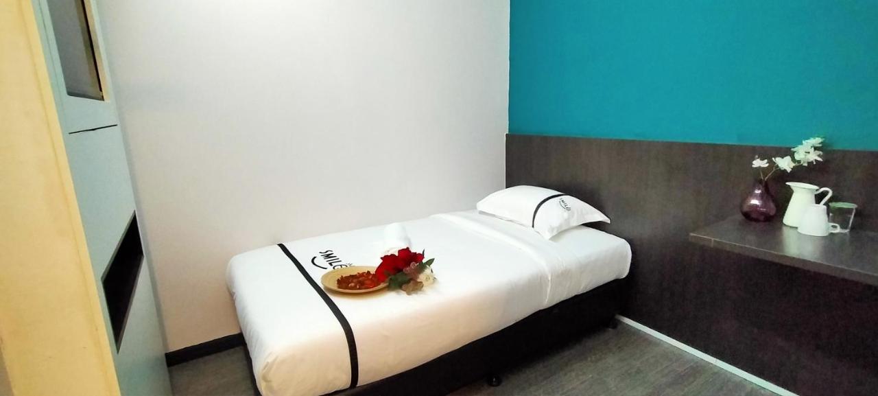 Smile Hotel Petaling Jaya Ss2 Kültér fotó